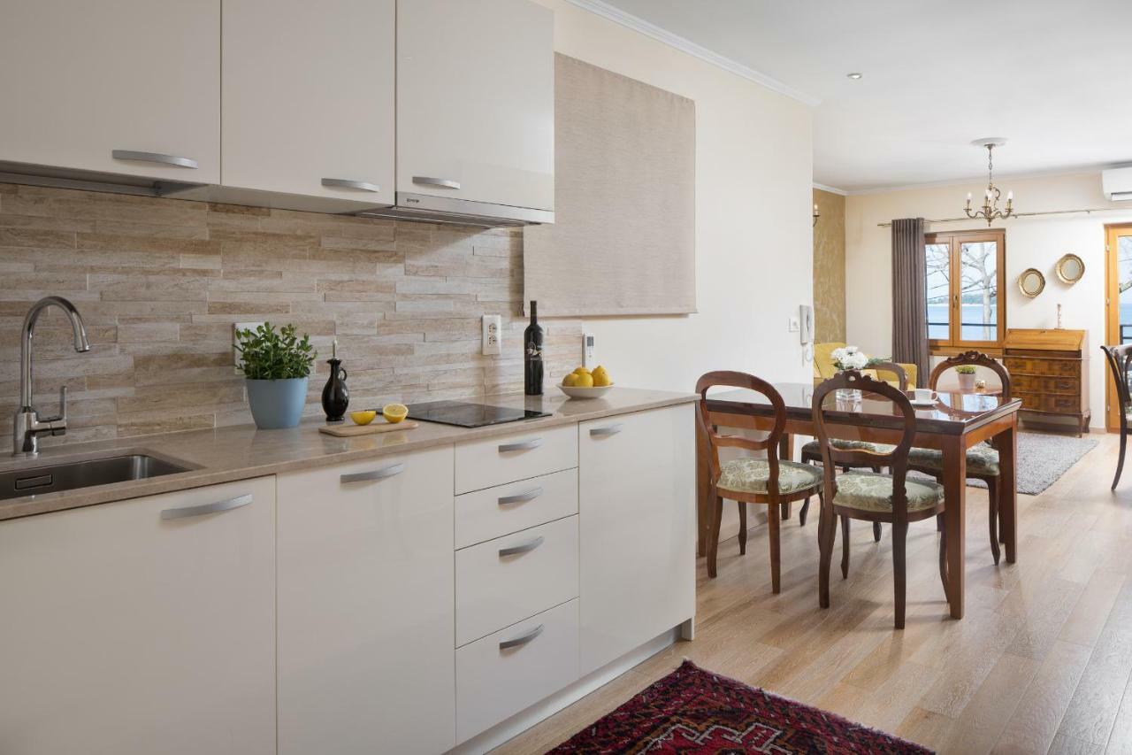 Valdibora Sea View Residence Rovinj Eksteriør billede